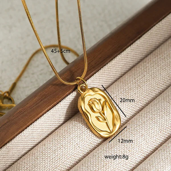 Everlasting Rose Chain