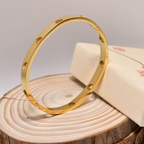 Hollow Heart Cuff Bracelet