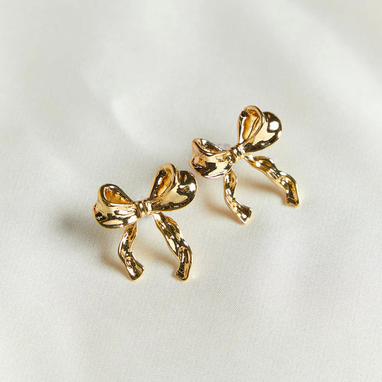 Bow Desire Earrings