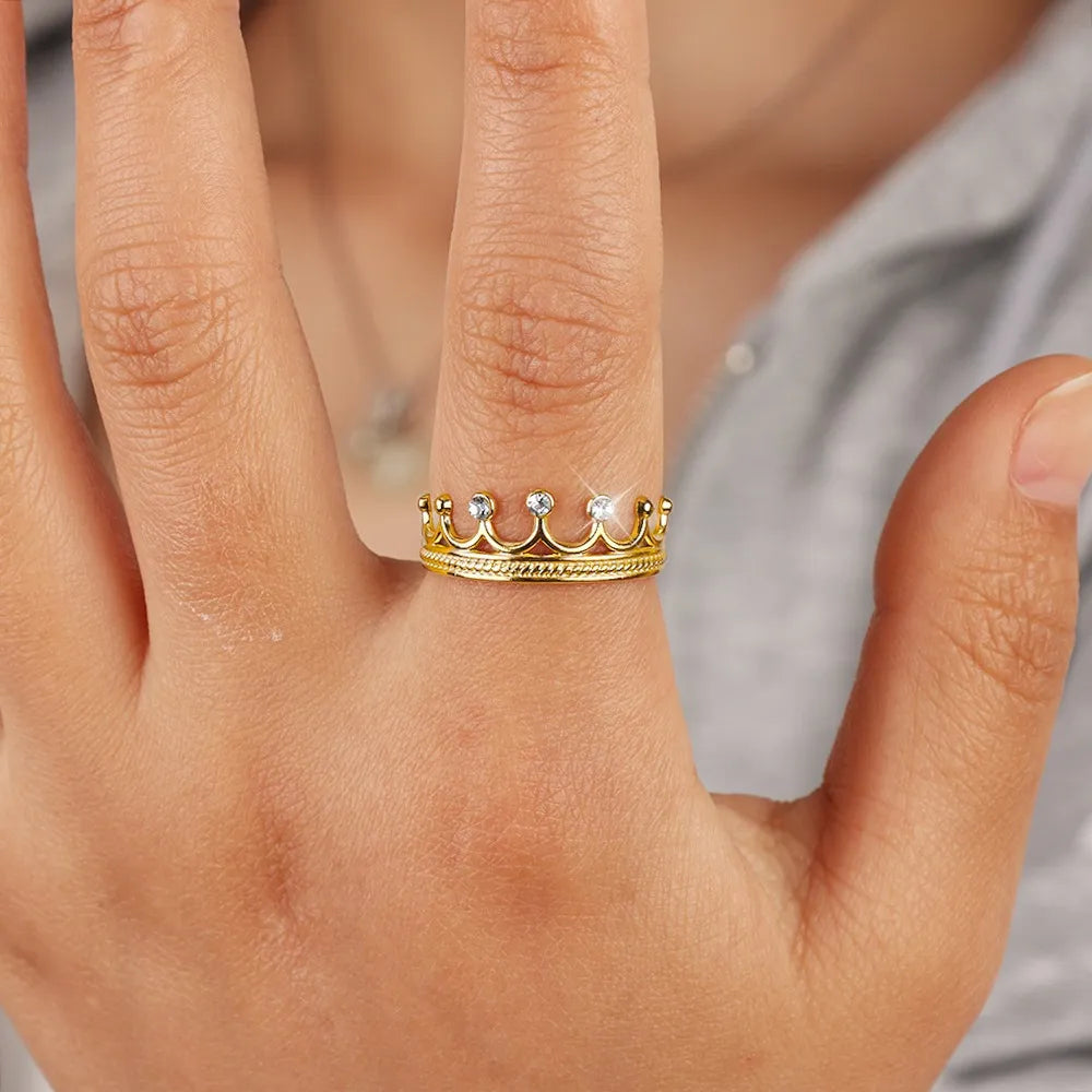 Crownline Ring