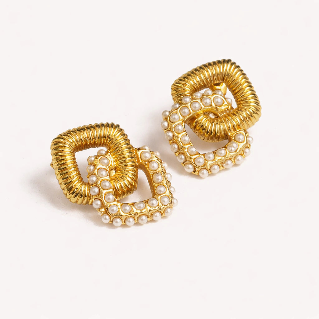 Pure Diva Earrings