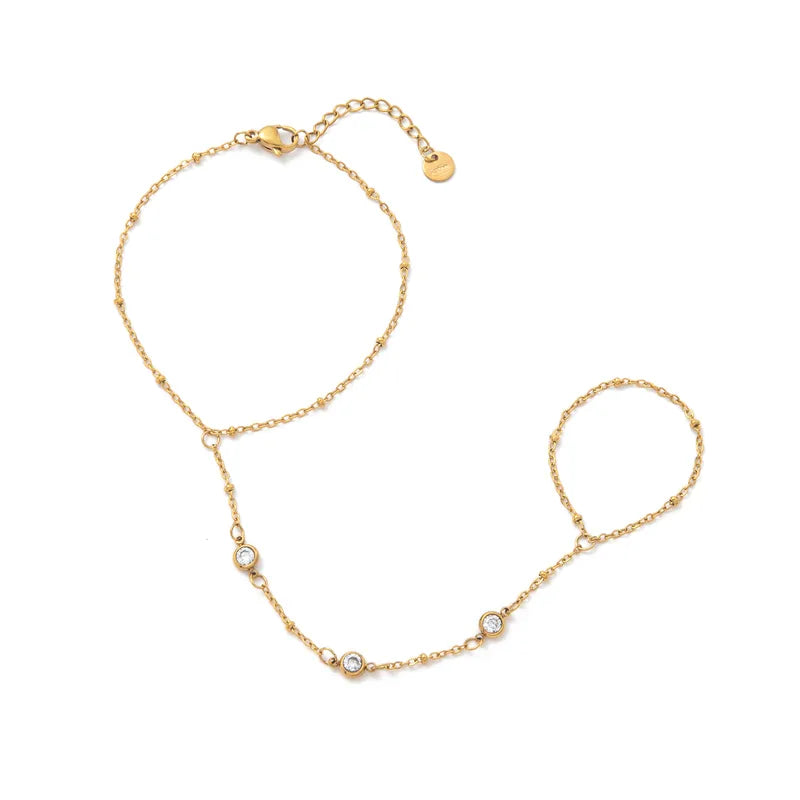 Véra Asym Hand Chain