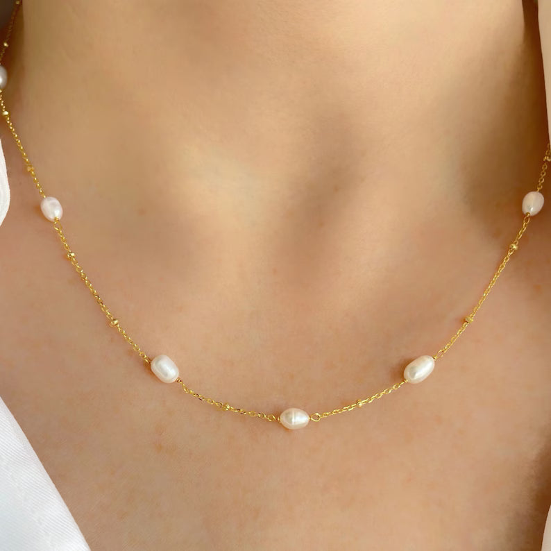 Evara Pearl Chain