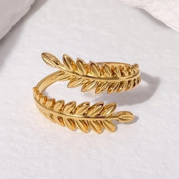 Leafy Swirl Ring