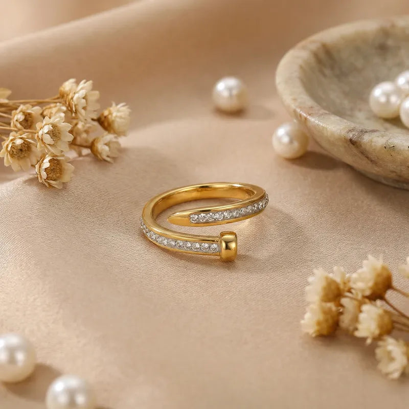 Sculpted Nail Ring