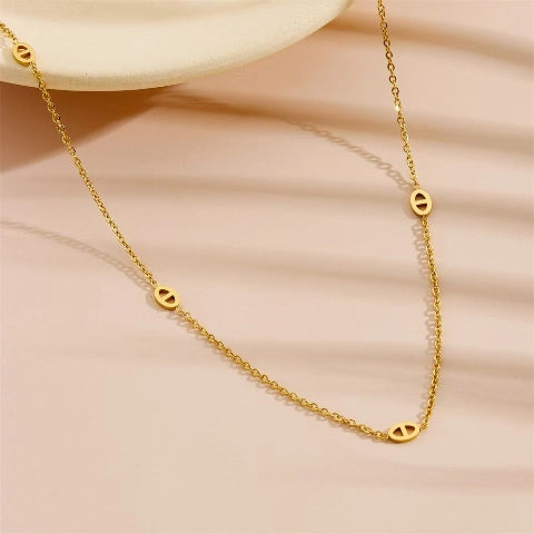 Pure Loop Necklace