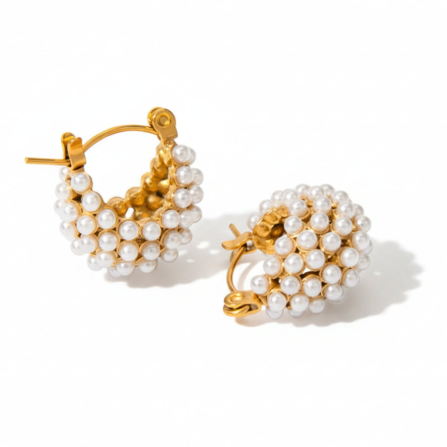 Dreamy Pearl Hoops
