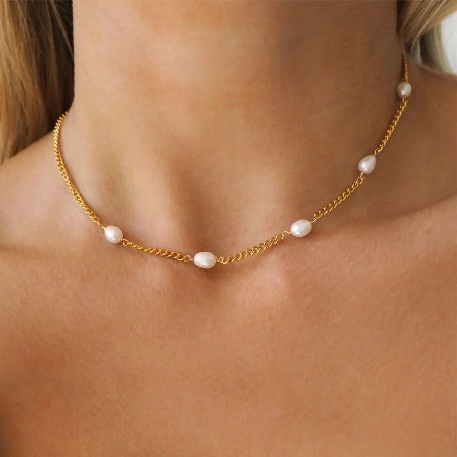 Evara Pearl Chain