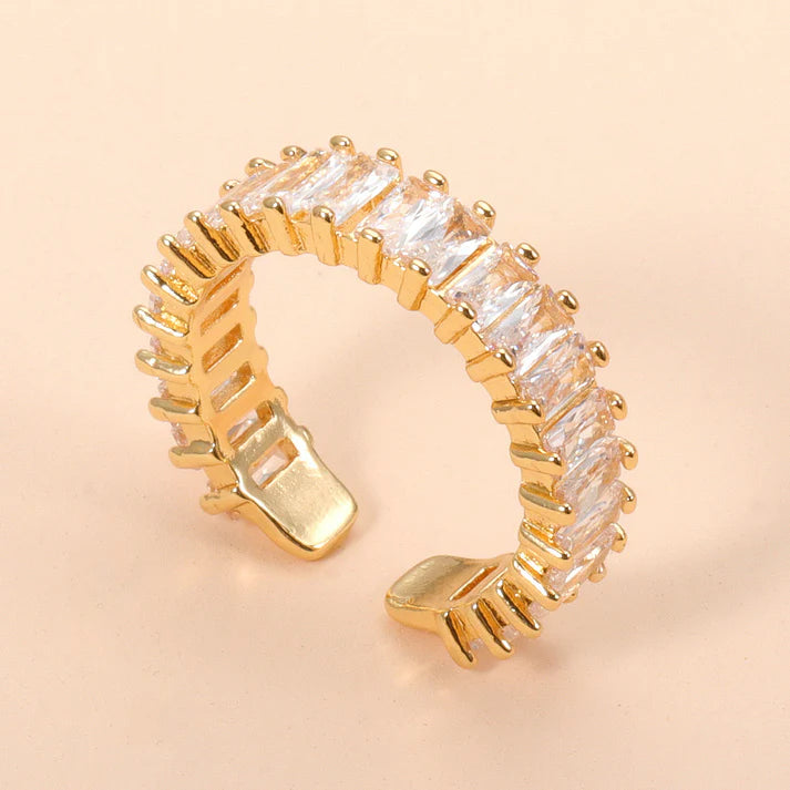 Crystal Line Ring
