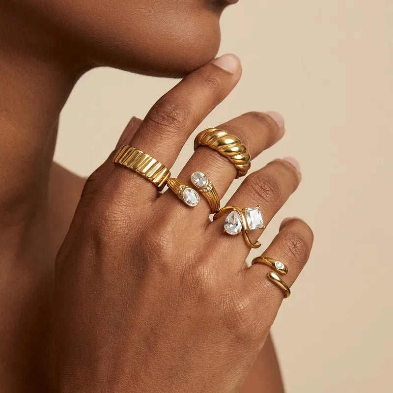 Vanya Glow Ring