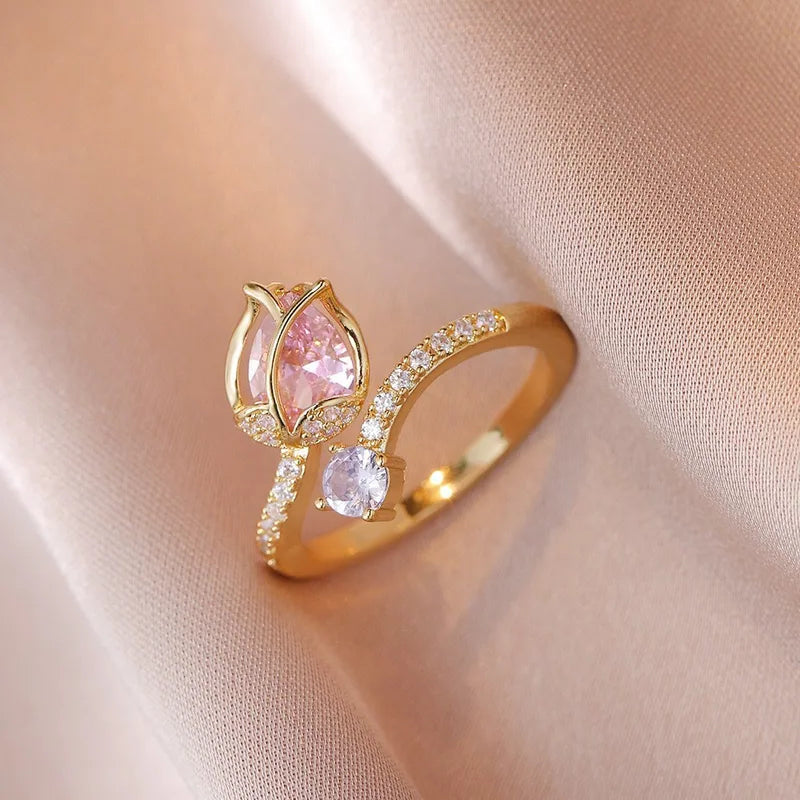 Tulip Gleam Ring